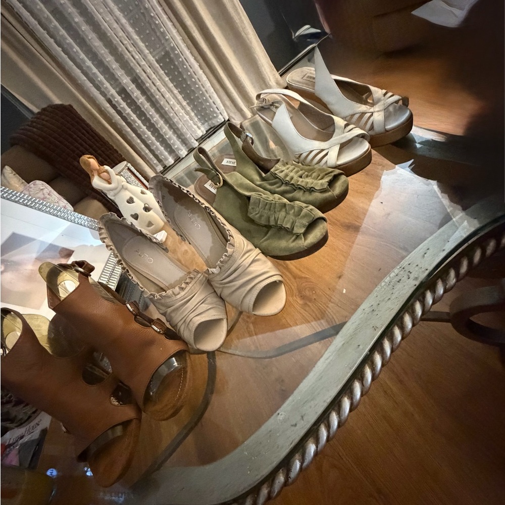 Chic  Women's Wedge Sandals